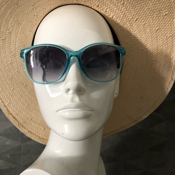 Bolon Sunglasses J12 BL2312, NWOT, Woman’s 55/18-142, Baby Blue - Picture 3 of 14